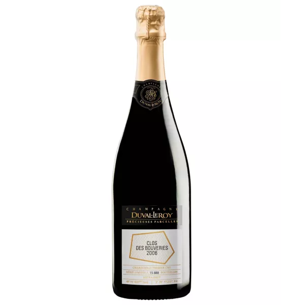 一瓶 Duval-Leroy Clos des Bouveries 2006 香槟，黑色和金色标签，正面图