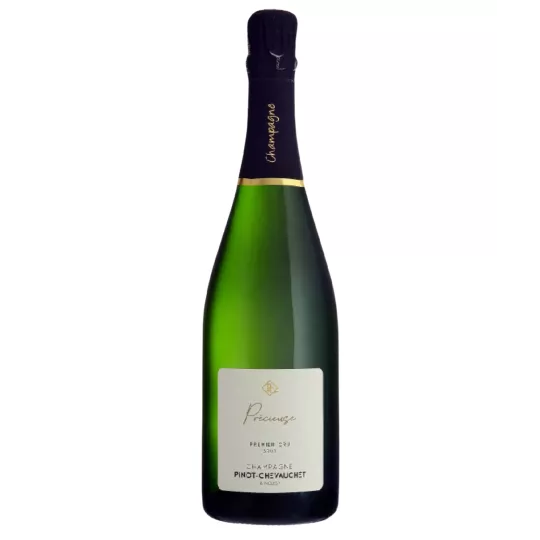 一瓶 Pinot Chevauchet Précieuse 香槟，白色标签，黑色瓶盖，正面图