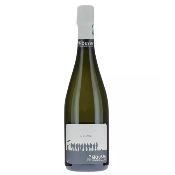 一瓶 Moussé Fils L'Orage 特级白香槟，正面图