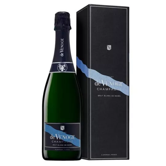 一瓶 De Venoge Cordon Bleu Blanc de Noirs Brut 香槟--100% 黑比诺和莫尼耶的美食佳酿