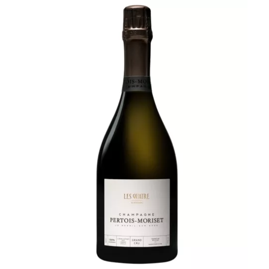 中性背景上的 Pertois-Moriset Les Quatre Terroirs Brut Blanc de Blancs 特级香槟酒瓶